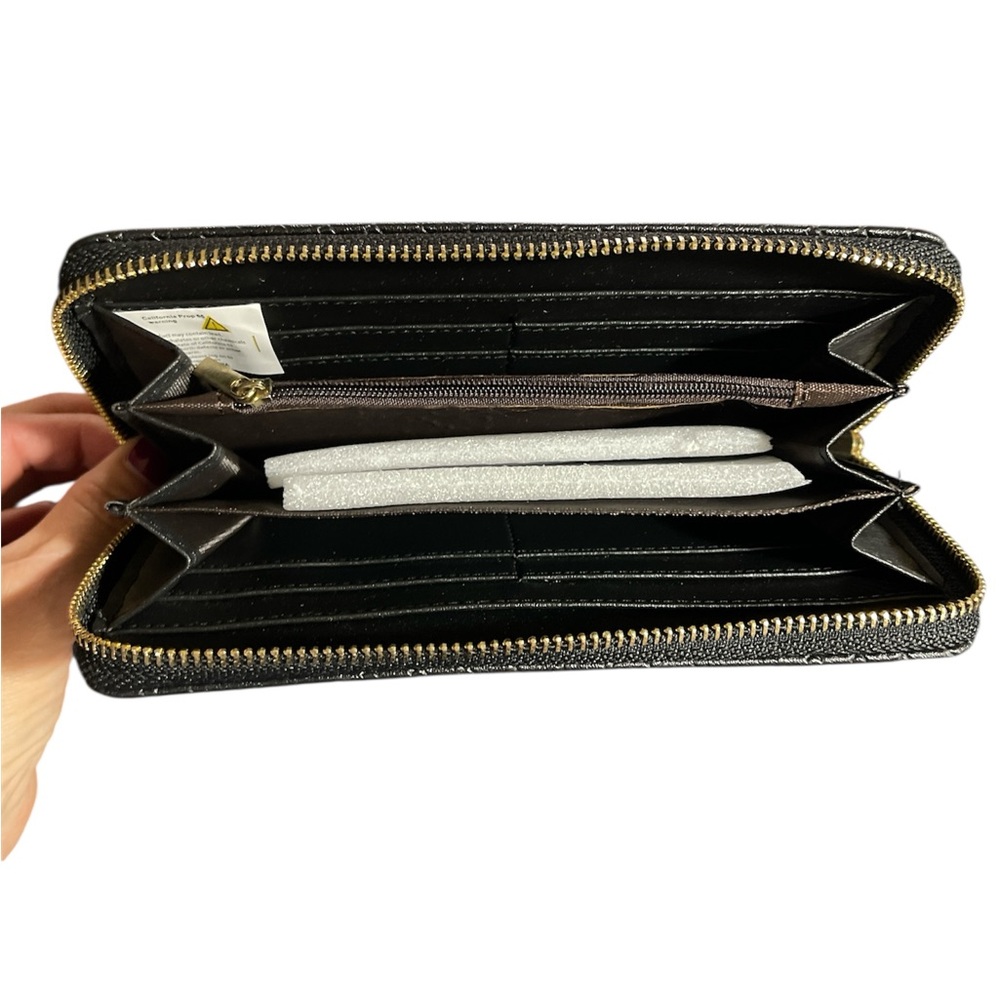 Elegant Black Wallet with Gold Accents NWOT - Picture 3 of 6